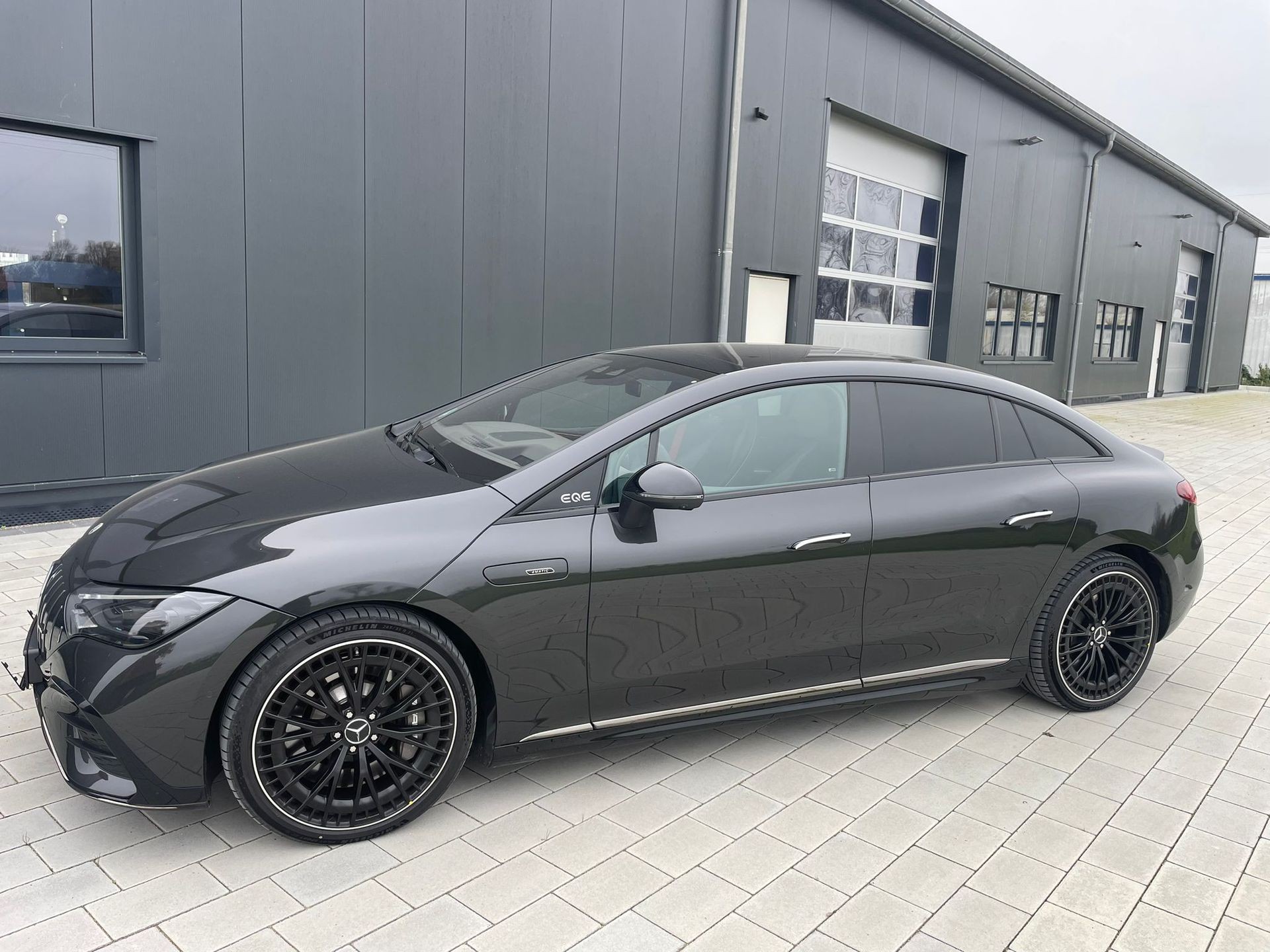 Mercedes-Benz EQE AMG 43 4Matic